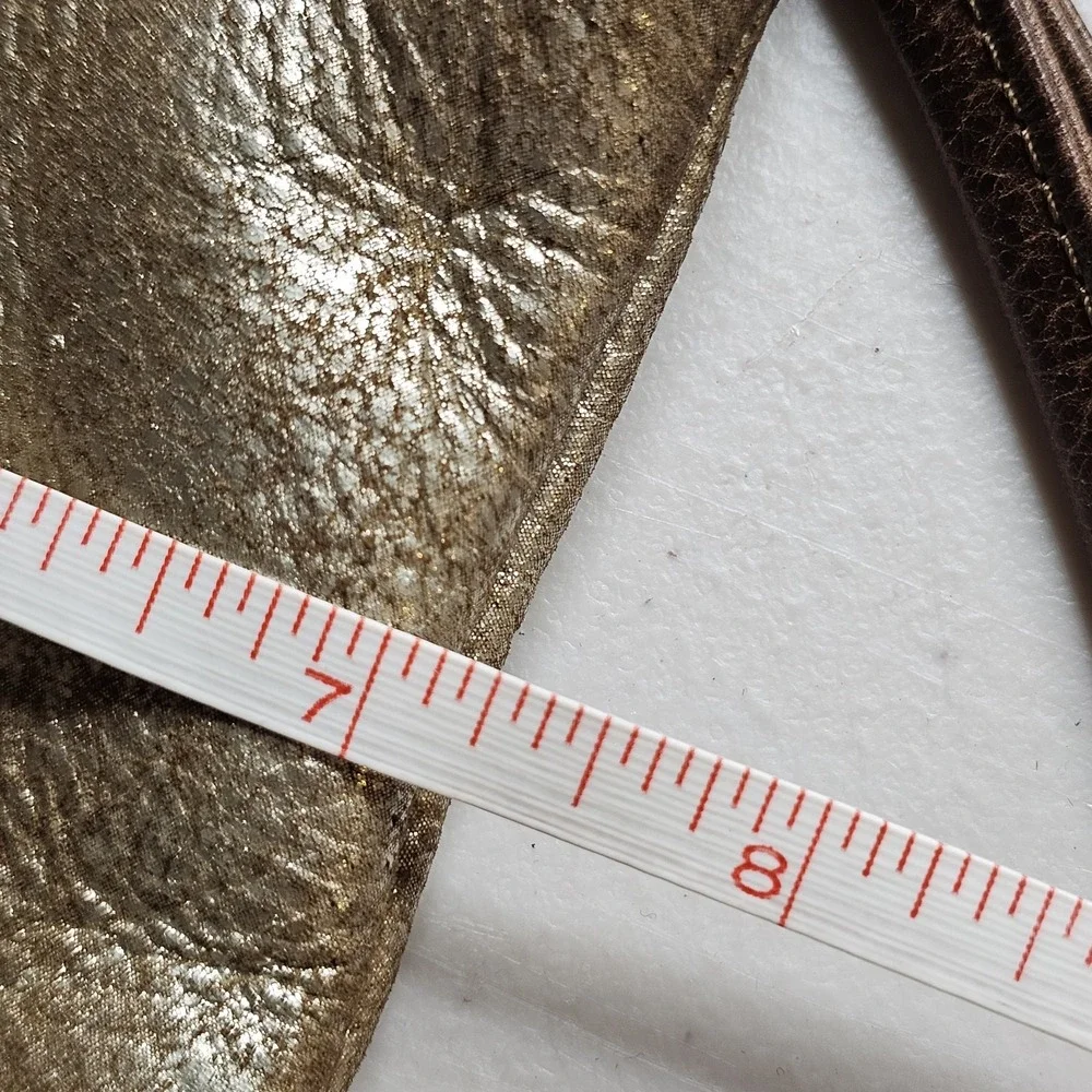 Rough & Tumble Rugged Luxury Made in Maine Gold Brown Wristlet Leather 7.5x4.5" - Picture 8 of 9